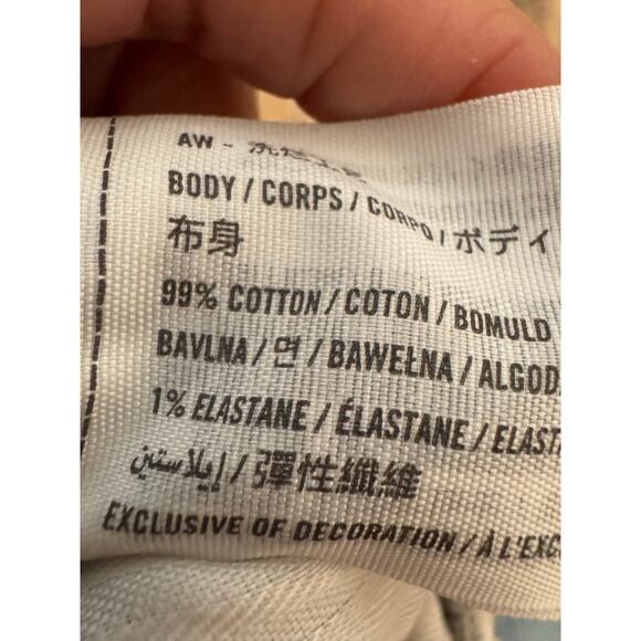 Abercrombie & Fitch Women’s High Rise 80’s Mom Jean Size 26 - Picture 4 of 8